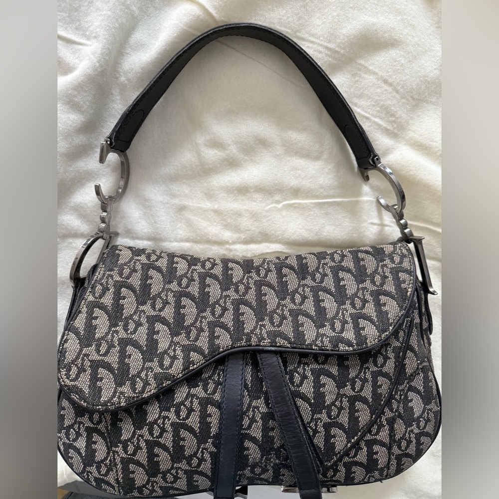 Dior Saddle bag, black Interior with Logo Charm - Picture 2 of 12